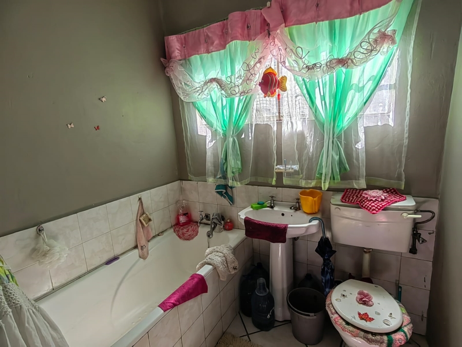11 Bedroom Property for Sale in Parys Free State